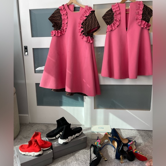 FENDI Dess 14 Years Olds - Picture 4 of 7